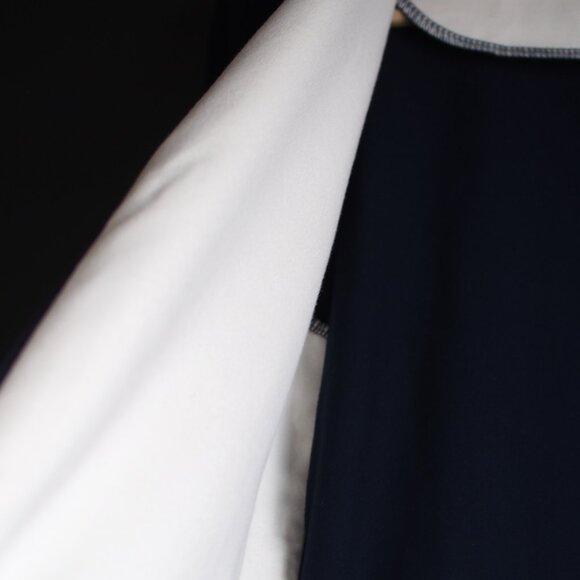 Miik | Like NEW Navy and White Zipped Jacket - Picture 5 of 5